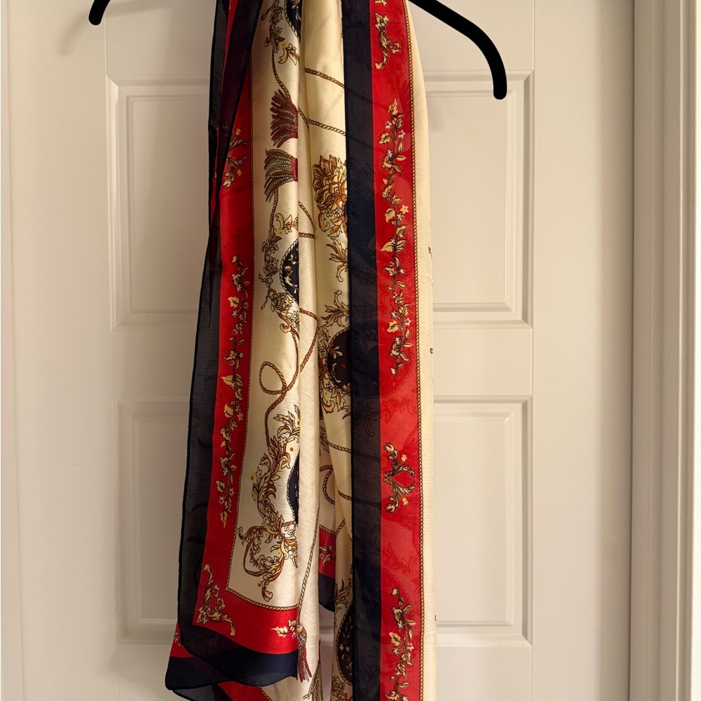 Fashion scarf. NWT